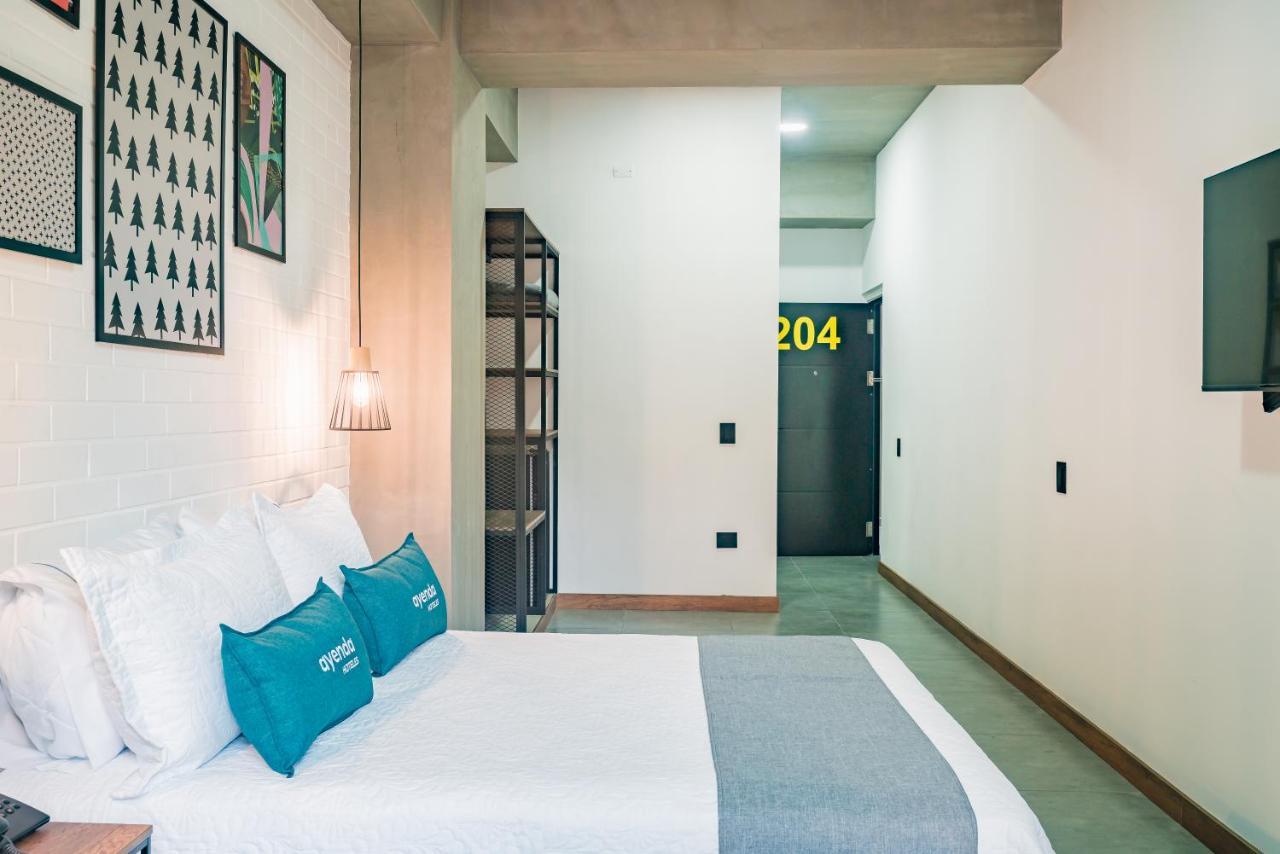 Апарт отель Loft 32 Medellin Living Экстерьер фото